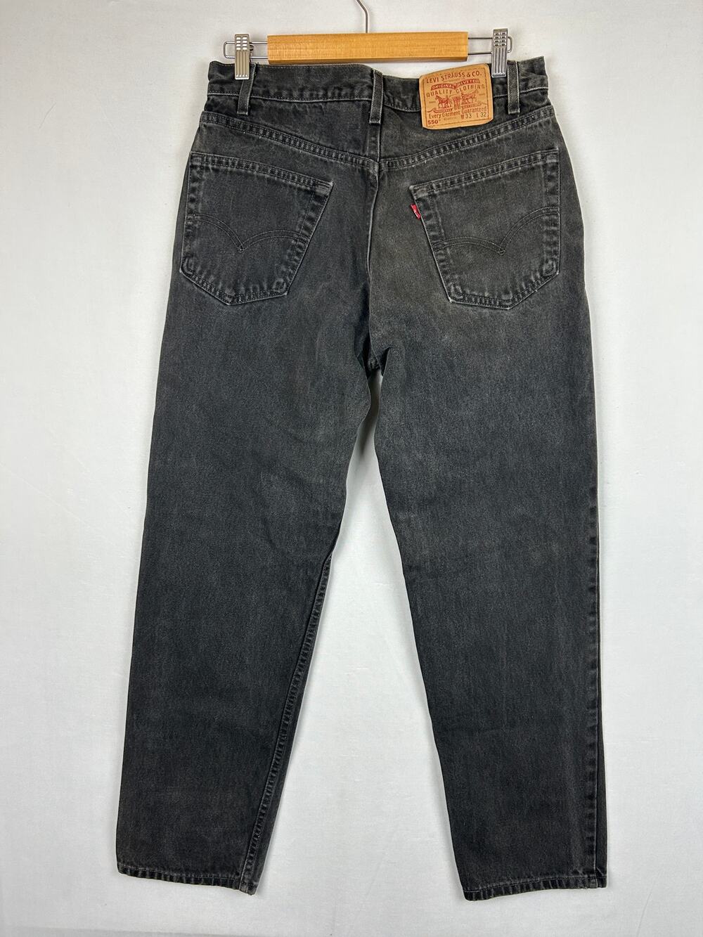 Levi's 550 Black Denim Jeans Relaxed Fit 90s Men's Size 32x32 (Measures 31x32)